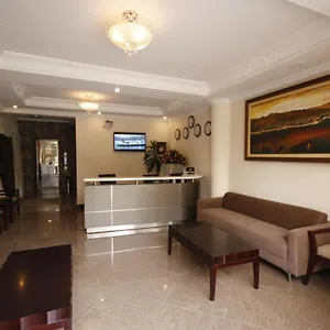 Caravan Hotel